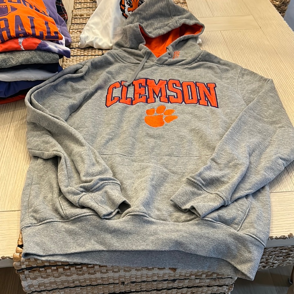 Clemson hoodie size m